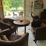 Le Chêne Et L'eau Couette-café Roquebrune-sur Argens